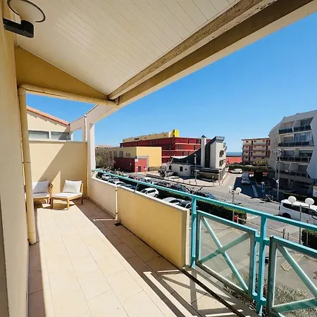Climatise, Double Vue Et Pic, Acces Et Parking Privatif *